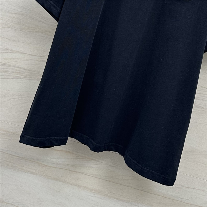 L0ew* toothbrush embroidered large logo t-shirt replica clothes