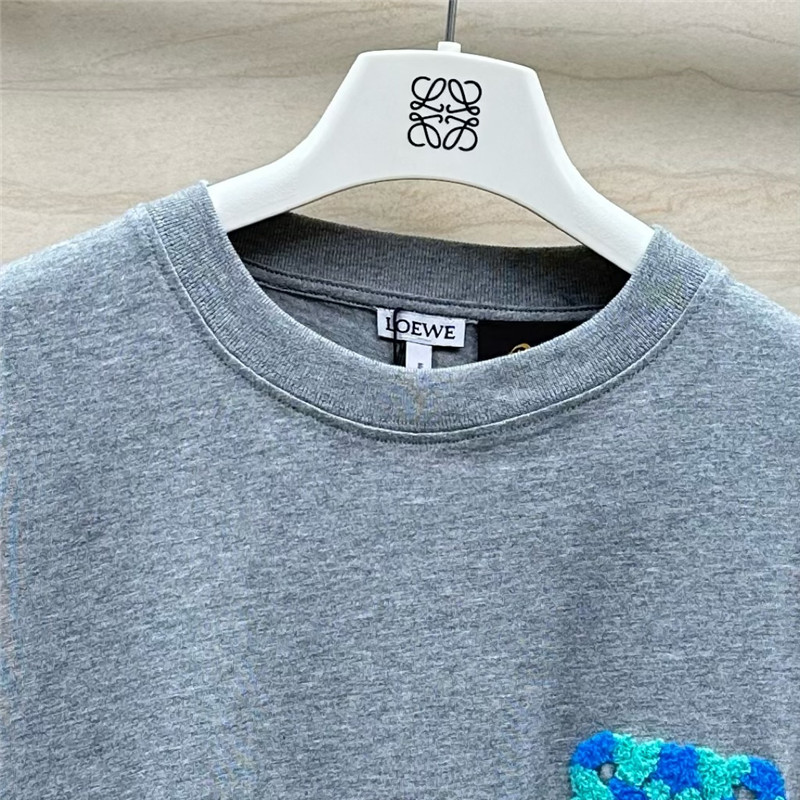 L0ew* toothbrush embroidered large logo t-shirt replica clothes