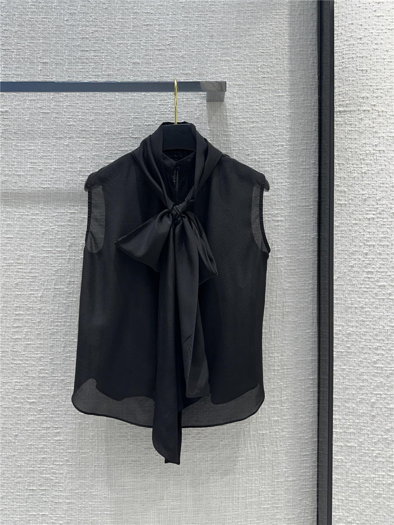 BC silk sleeveless shirt replica clothes