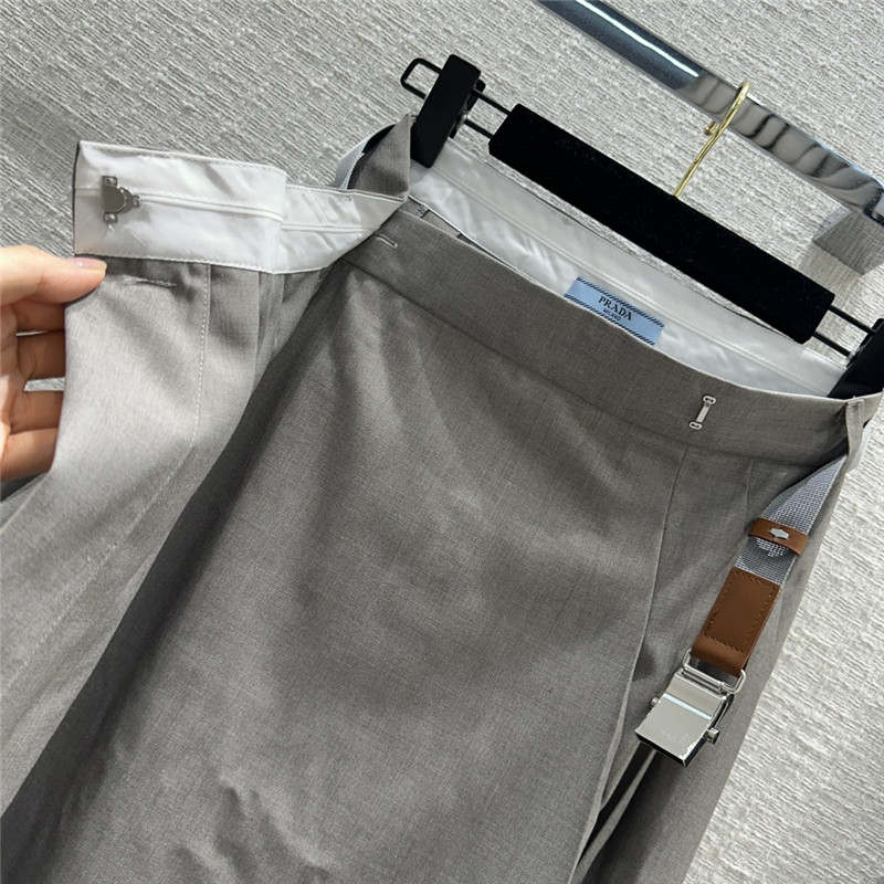 Pra*a preppy gray pleated long skirt replica clothes