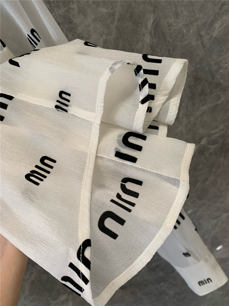 M1um1u flocked printed long-sleeved shirt replica clothes