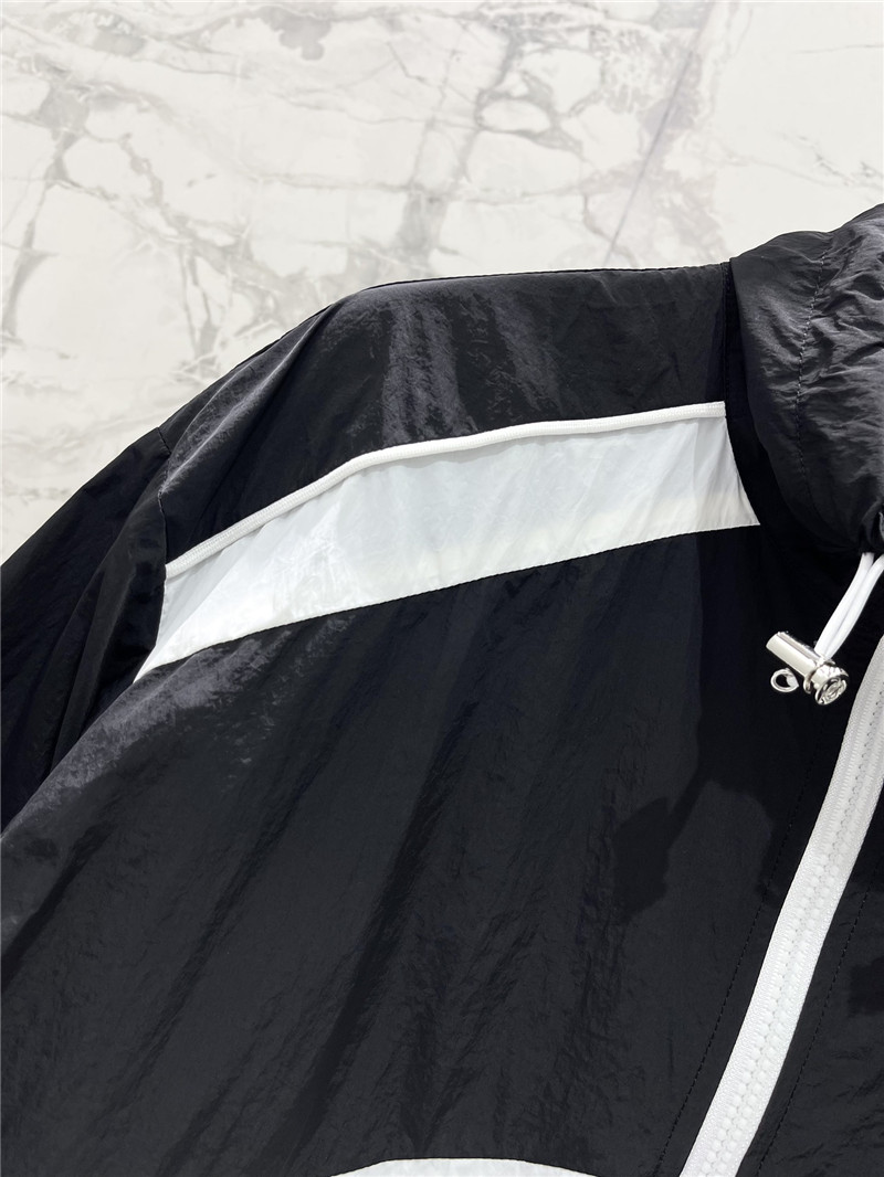 Chanel contrasting color jacket + shorts set replica clothes