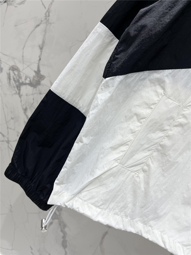 Chanel contrasting color jacket + shorts set replica clothes