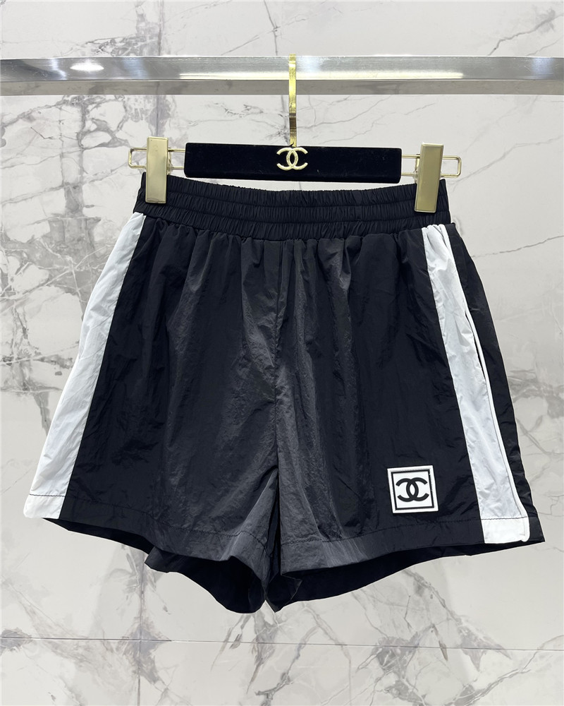 Chanel contrasting color jacket + shorts set replica clothes
