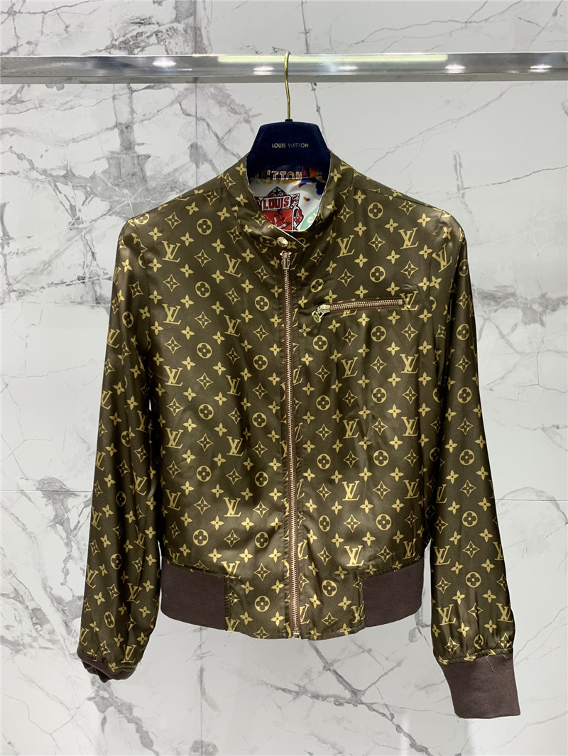l0vis Vvtt0n lv reversible mulberry silk jacket replica clothing