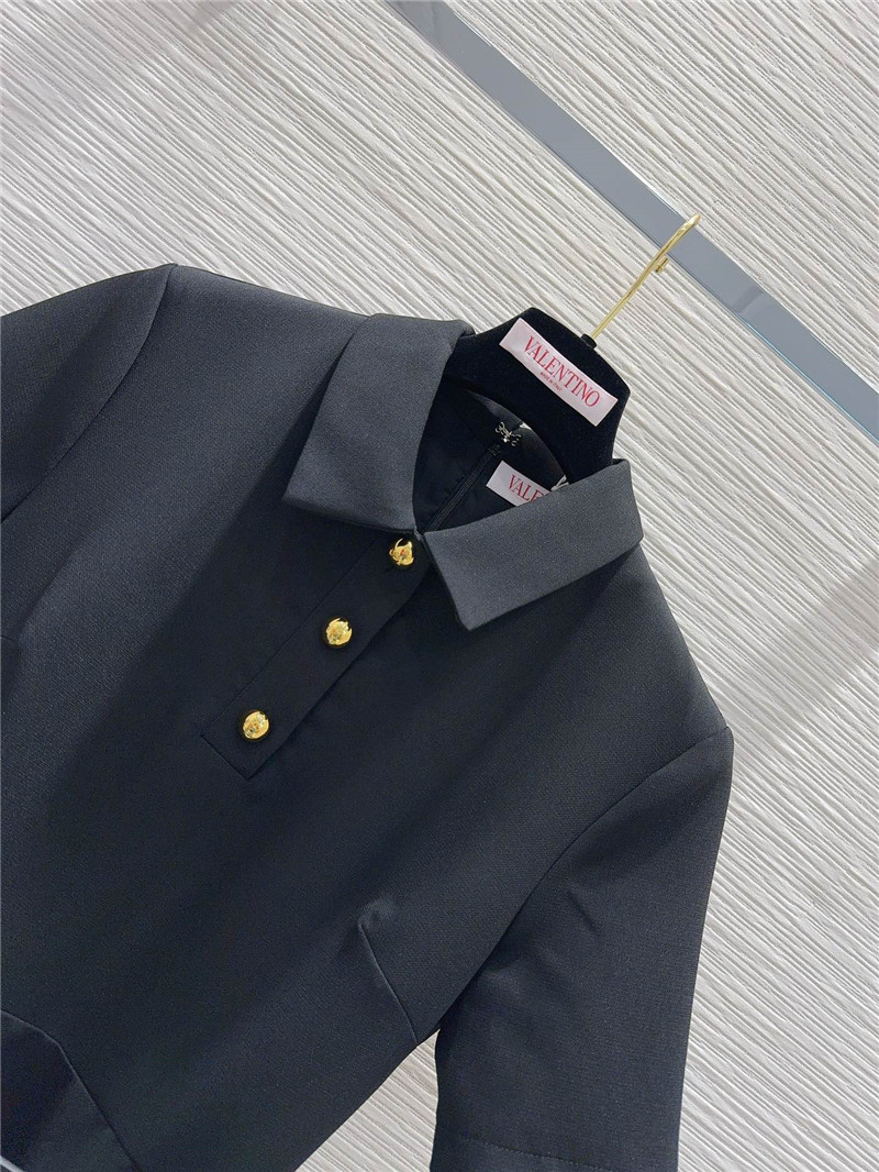 Va1e*ntin0 short sleeve dress replica designer clothes