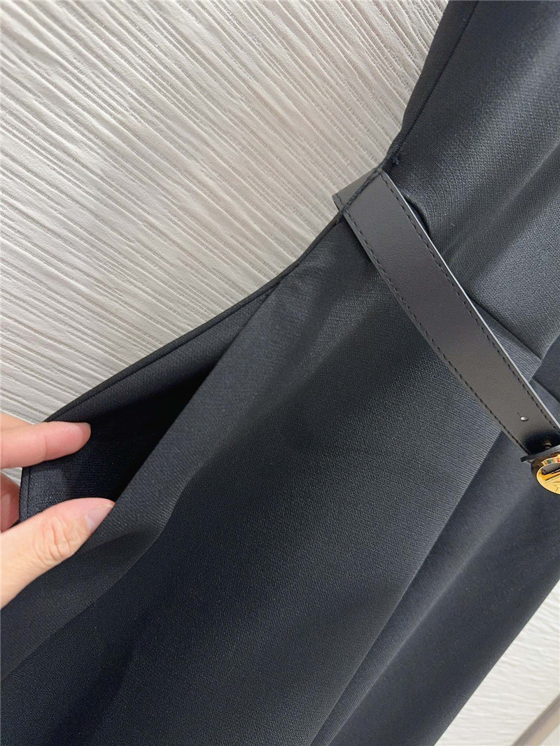 Va1e*ntin0 short sleeve dress replica designer clothes