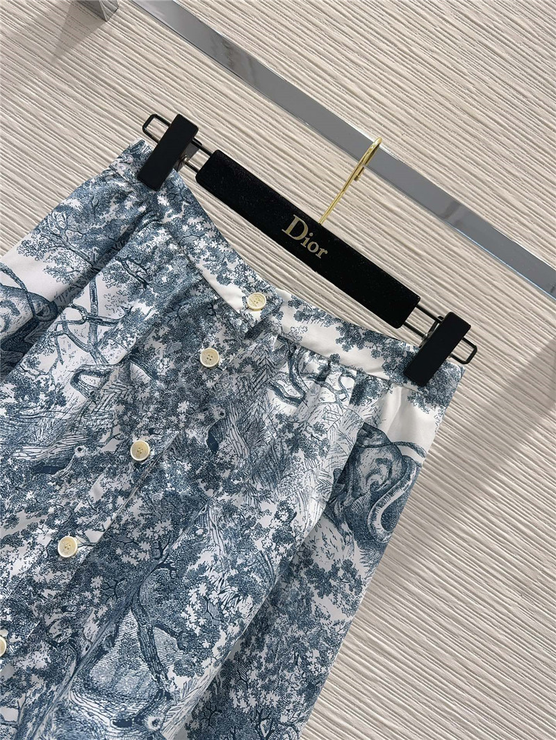 D10r versatile skirt cheap replica designer clothes