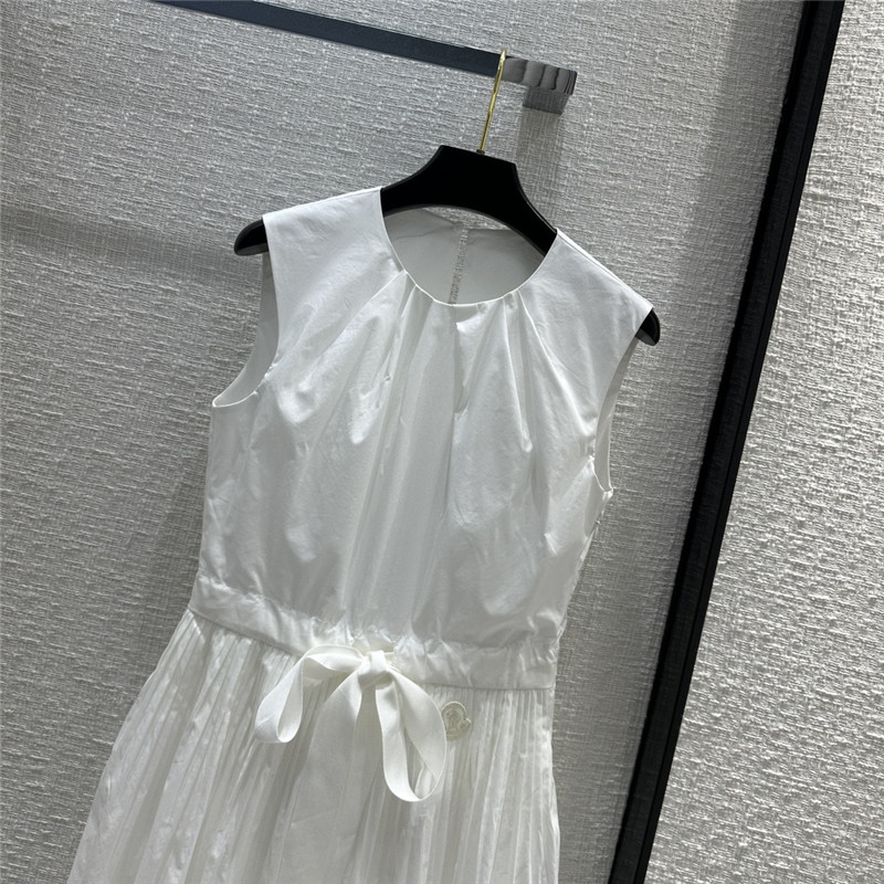 Moncler ruffled round neck sleeveless dress replica clothing