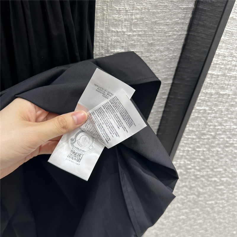 Moncler ruffled round neck sleeveless dress replica clothing