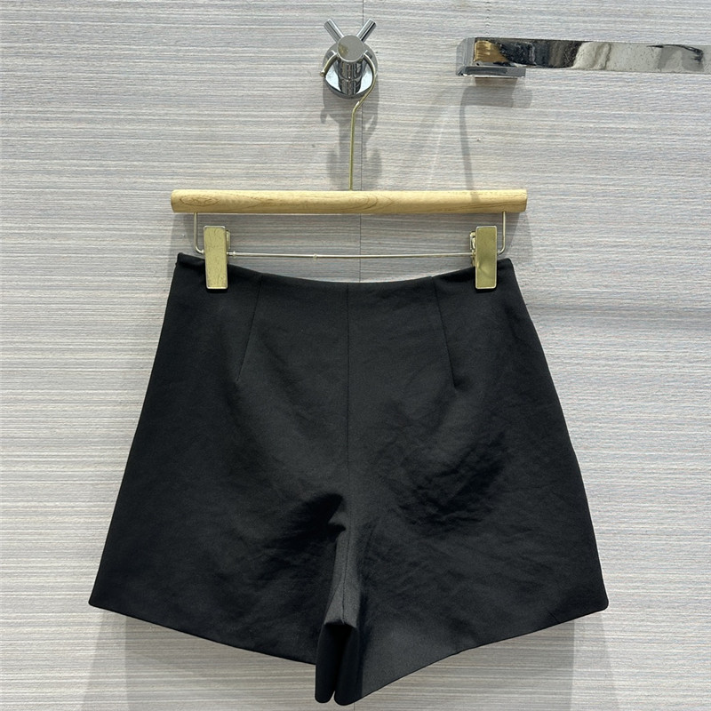 Va1e*ntin0 classic mid-high waist shorts replica clothes