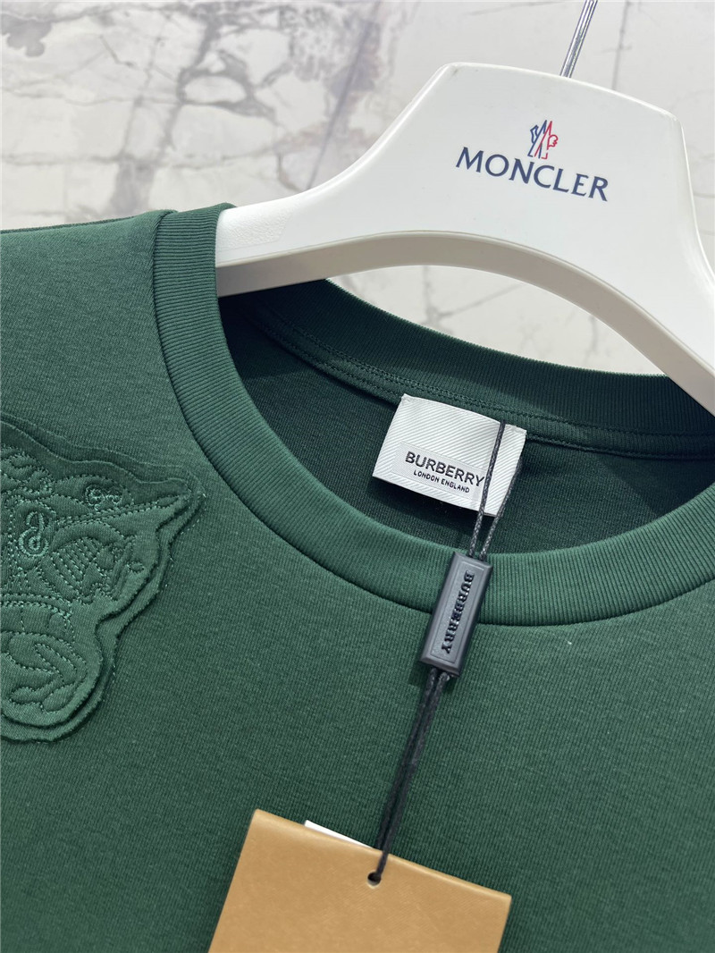 Bv*b*rry crew neck t-shirt replicas clothes