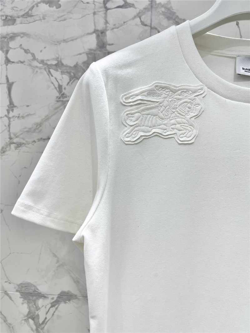 Burberry crew neck T-shirt replicas clothes