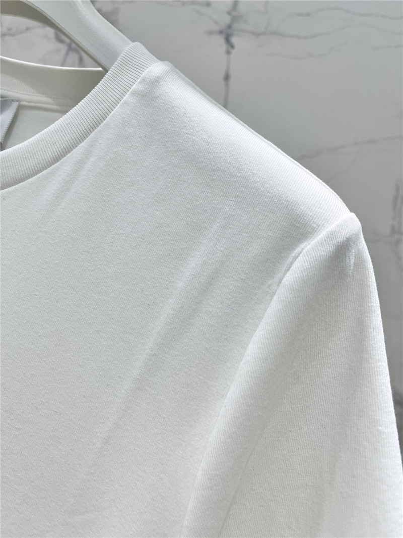 Burberry crew neck T-shirt replicas clothes