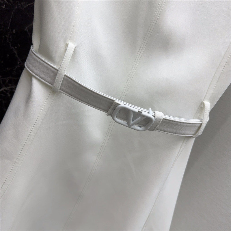 Va1e*ntin0 v-shaped belt short-sleeved dress replica clothes
