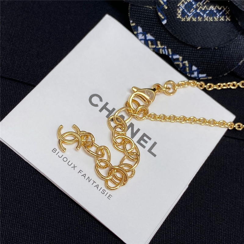 Ch**el pink glass double c necklace