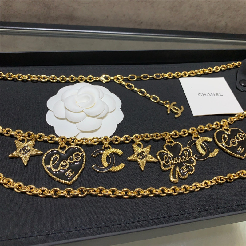 Ch**el multi-element waist chain