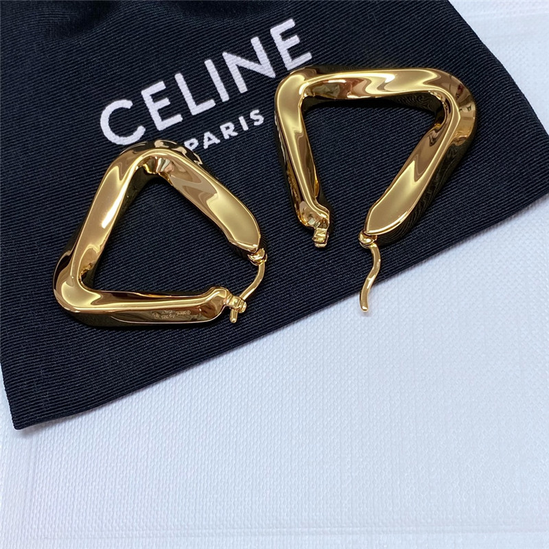 b0tt*ga Ven*ta triangle earrings