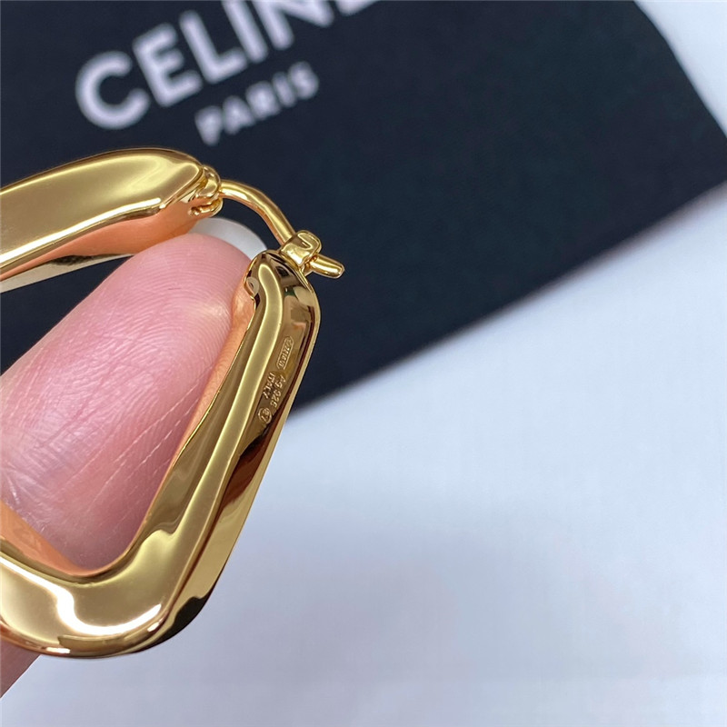 b0tt*ga Ven*ta triangle earrings