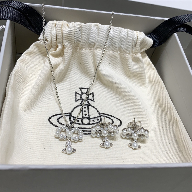 Vivienne Westwood Bow Saturn Stud Earrings