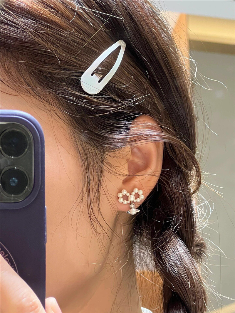 Vivienne Westwood Bow Saturn Stud Earrings