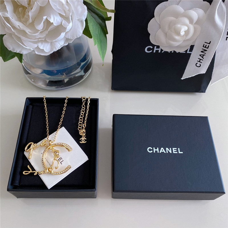 Chanel rhinestone irregular necklace