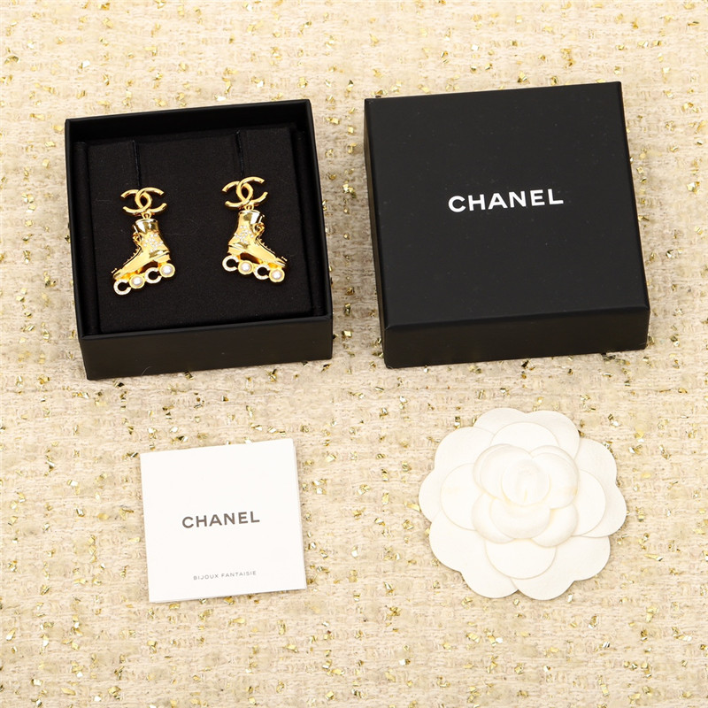 Chanel skate earrings