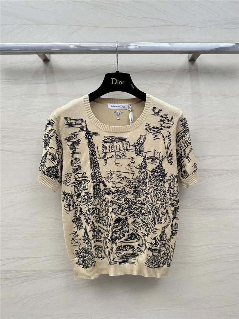 dior graffiti embroidered short-sleeved top replica clothing