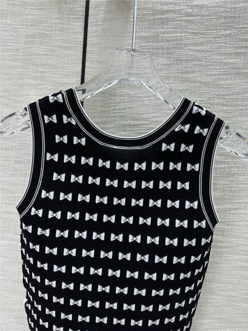 Ch**el new vest cheap replica designer clothes