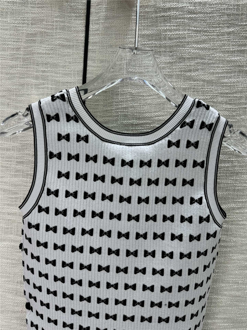 Chanel new vest cheap replica designer clothes