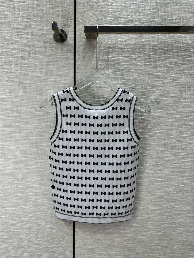 Chanel new vest cheap replica designer clothes