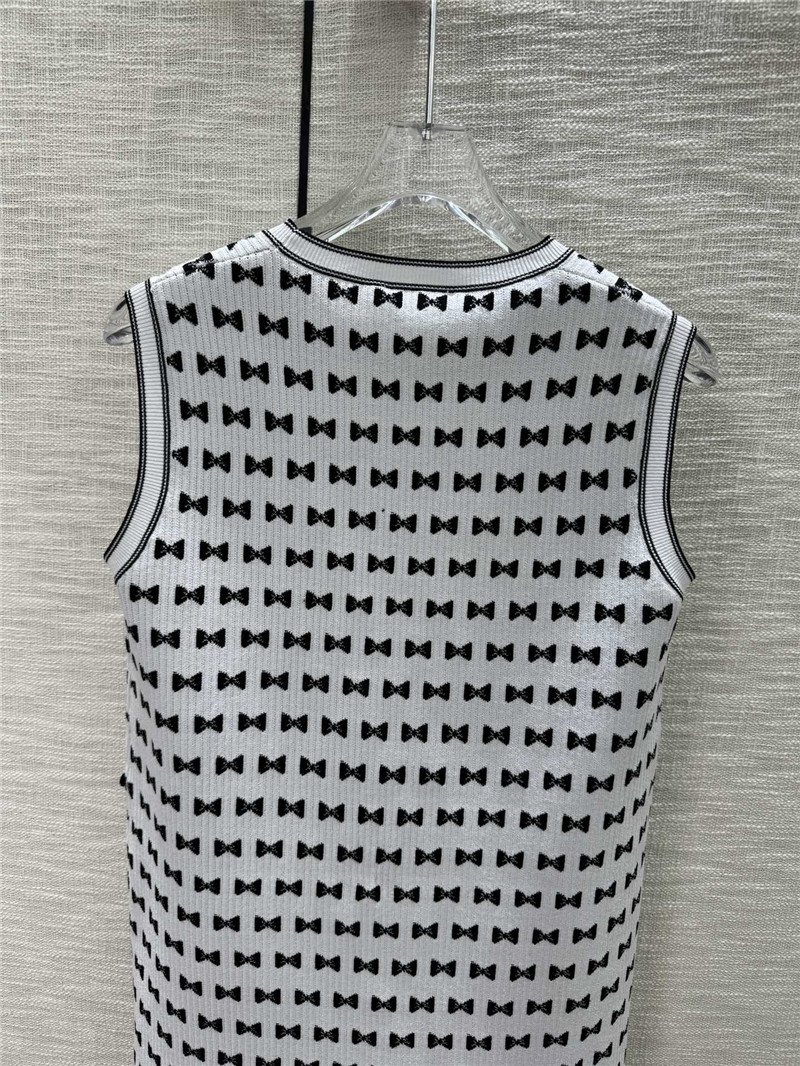 Ch**el vest dress cheap replica designer clothes