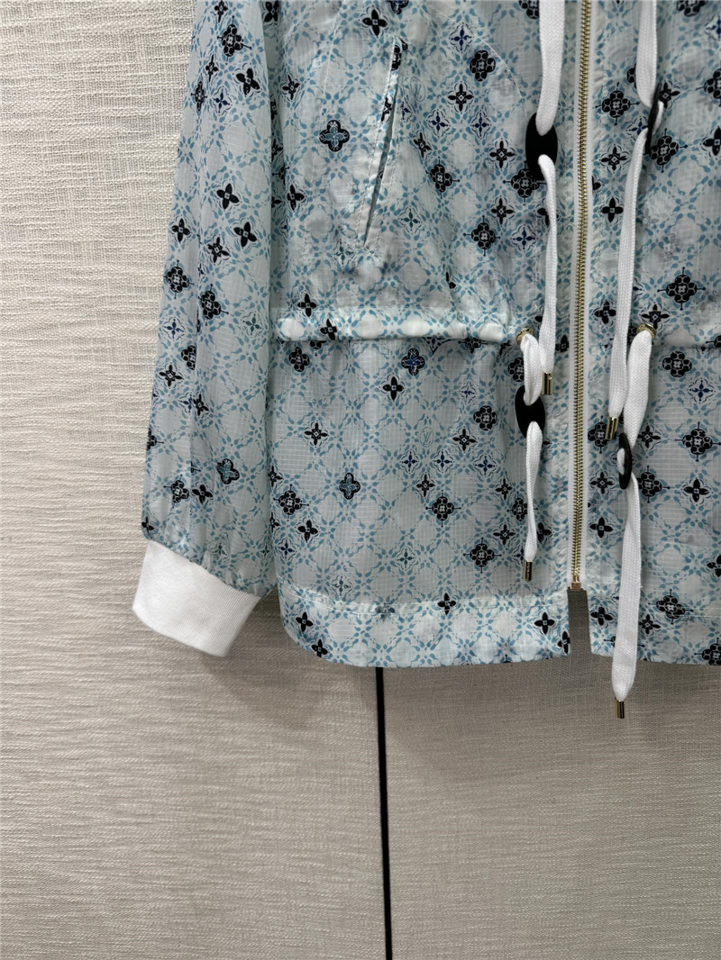 l0vis Vvtt0n lv blue label hat sun protection jacket replica clothing