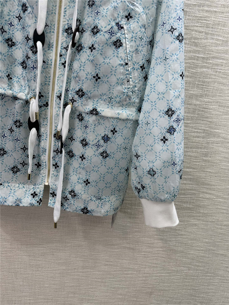 l0vis Vvtt0n lv blue label hat sun protection jacket replica clothing