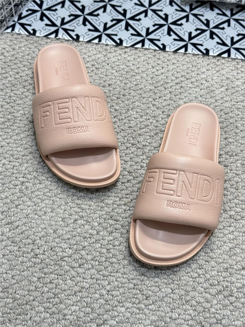 Fendi Roma Slides Pink