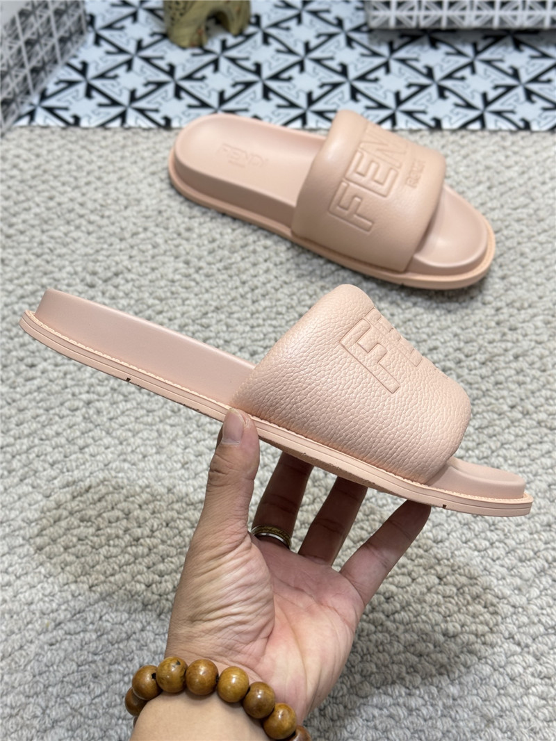 Fendi Roma Slides Pink