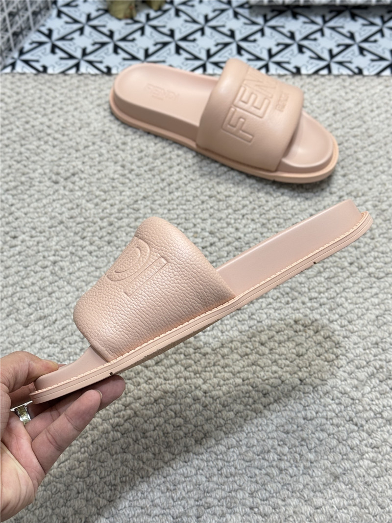 Fendi Roma Slides Pink