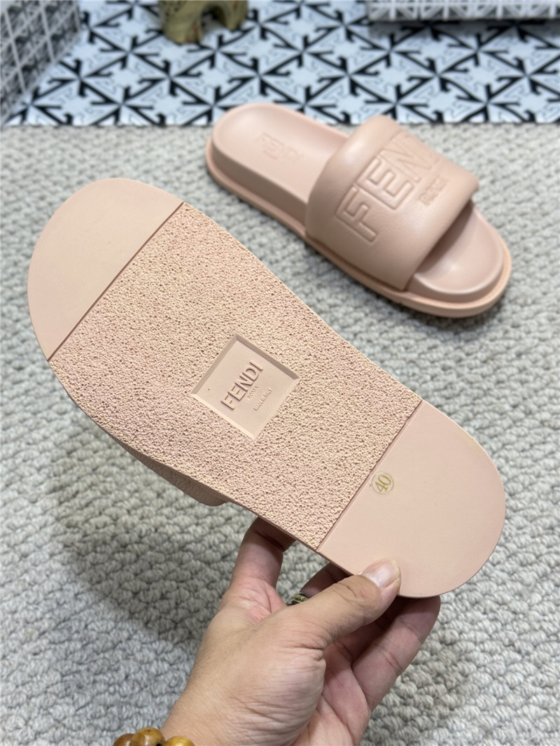 Fendi Roma Slides Pink