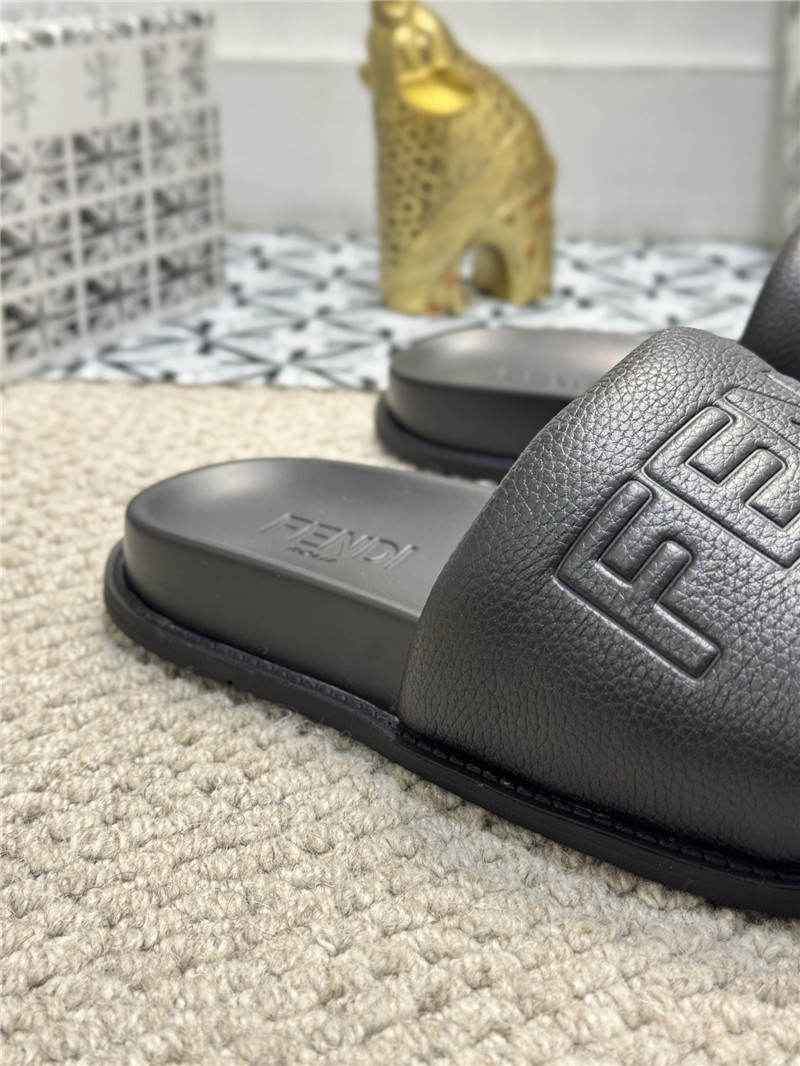 Fendi Roma Slides Black