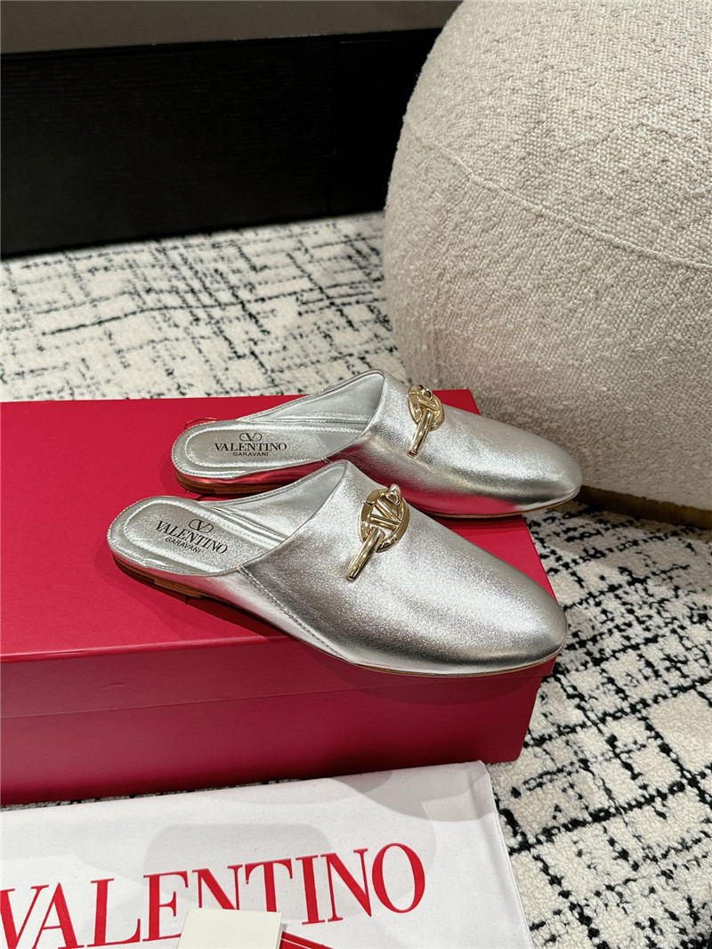 Va1e*ntin0 garavani vlogo signature leather mules silver