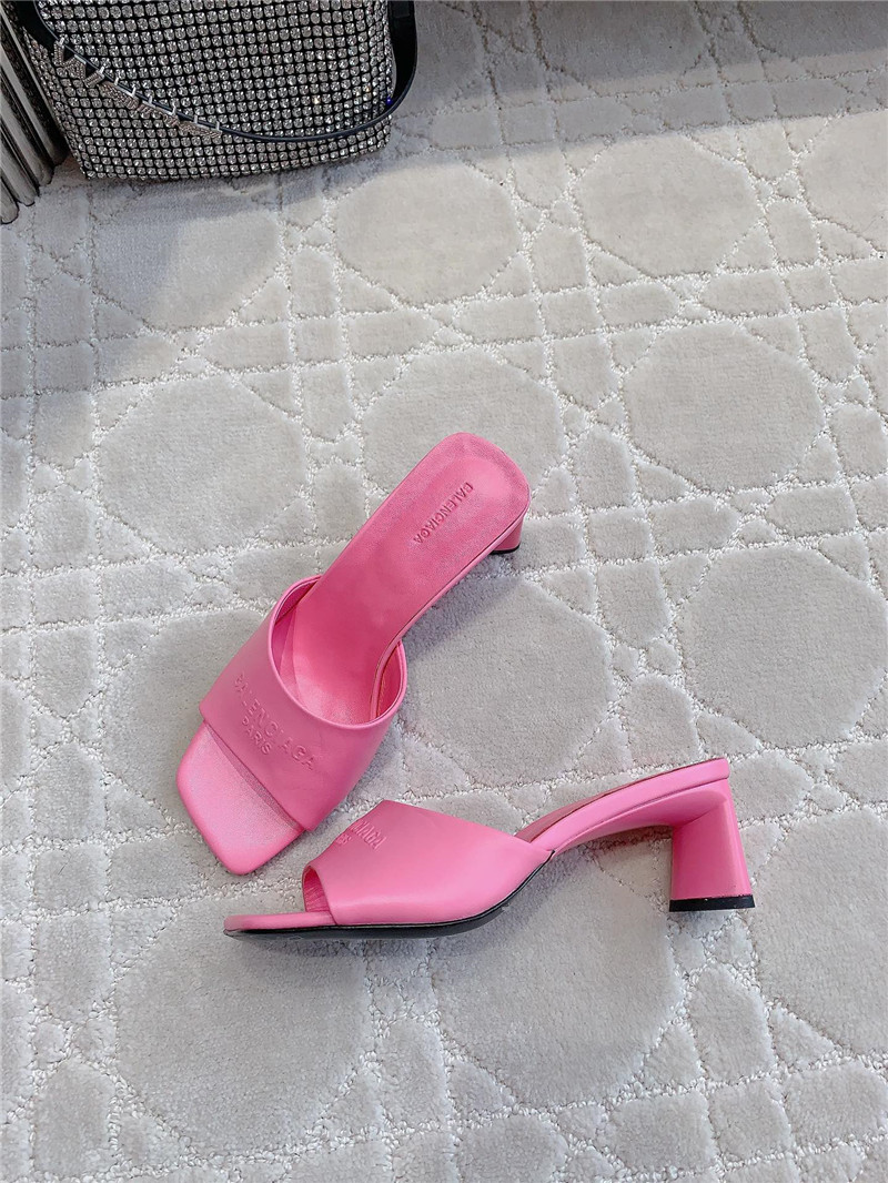 Ba1en*iaga duty free pink women’s sandal
