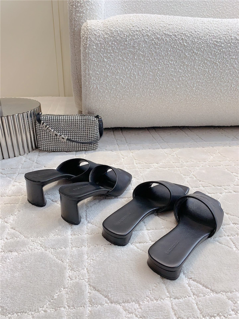 Ba1en*iaga duty free leather logo slide sandals