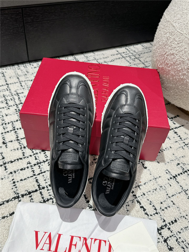 Va1e*ntin0 black leather lace-up sneakers