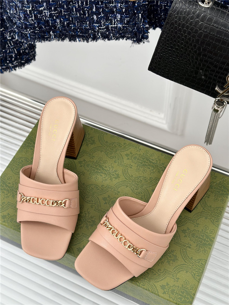 Gucci Signoria Leather Slide Sandal Beige