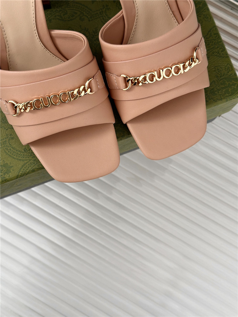 Gucci Signoria Leather Slide Sandal Beige