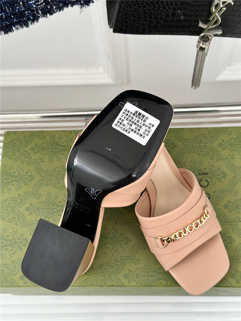 Gucci Signoria Leather Slide Sandal Beige