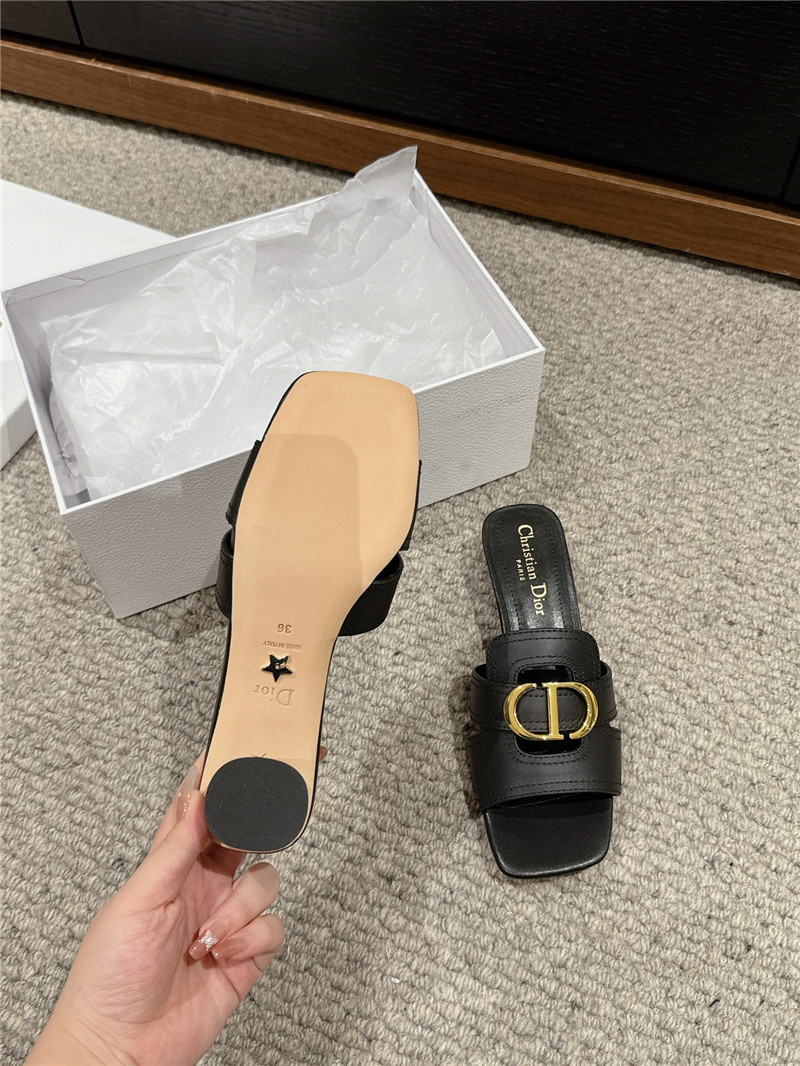 D10r 30 montaigne heeled slide black