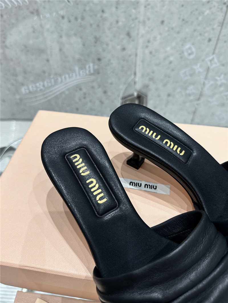 Miu Miu Leather Kitten-Heel Mule Sandals in Black