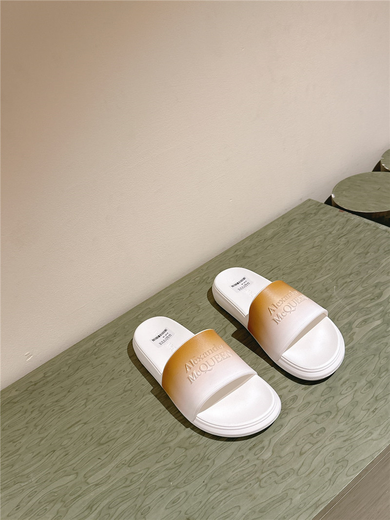 Alexander McQueen Logo Flip Flops