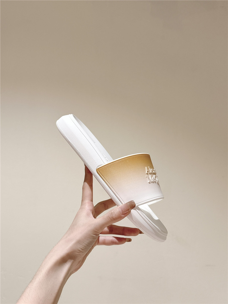 Alexander McQueen Logo Flip Flops